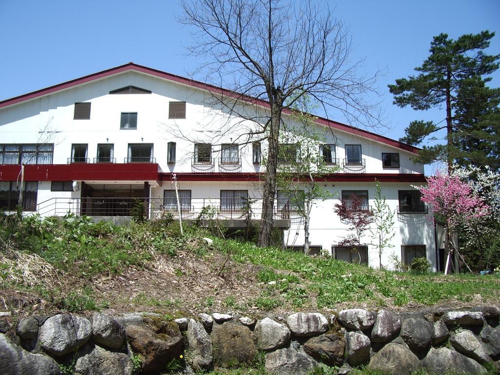 Hotel St. Malte Hakuba Eksteriør billede